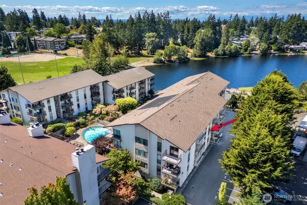 13229 Linden Avenue N #509-B, Seattle, WA 98133