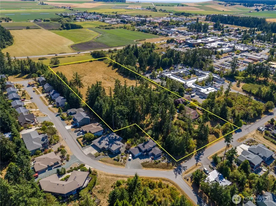 501 NE 3rd Street, Coupeville, WA 98239 - Image #2