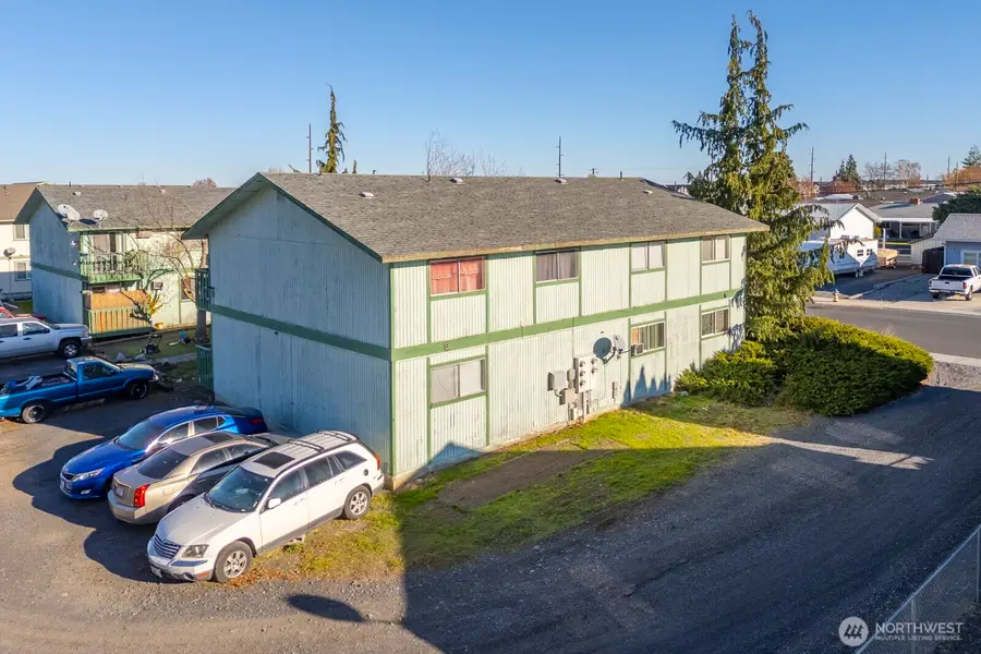 223 NE E St, Ephrata, WA 98823 - Image #2