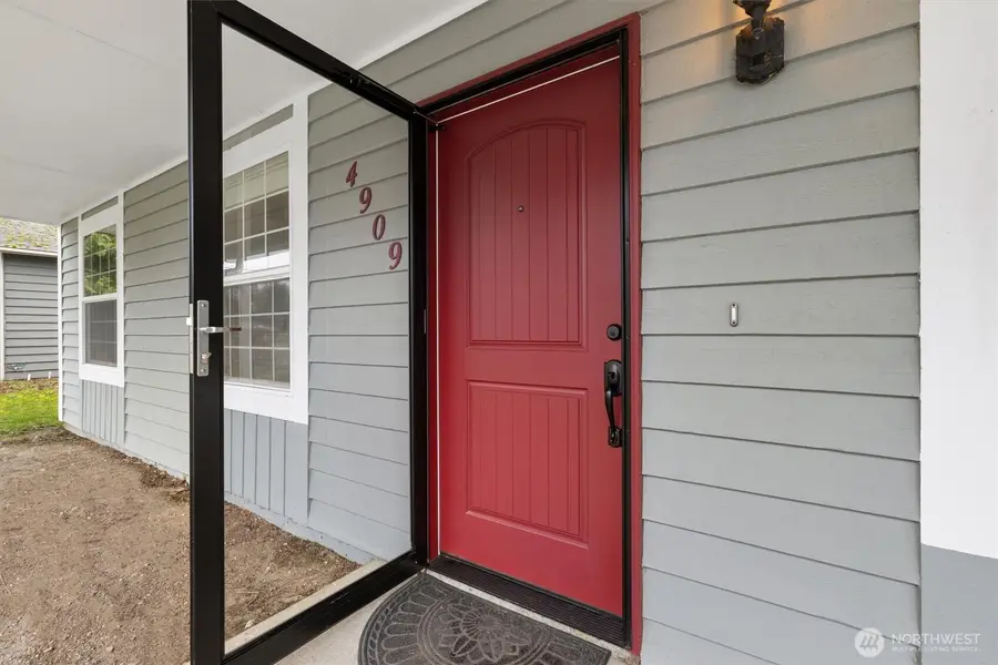 4909 38th Street Ne, Tacoma, WA 98422 - Image #3