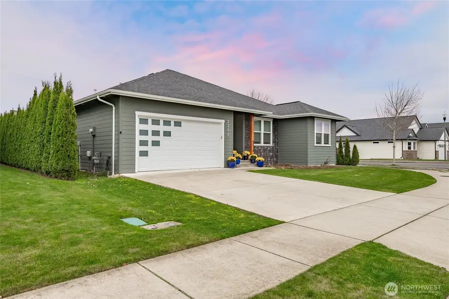 2202 Berryman Loop, Lynden, WA 98264 - Image #2