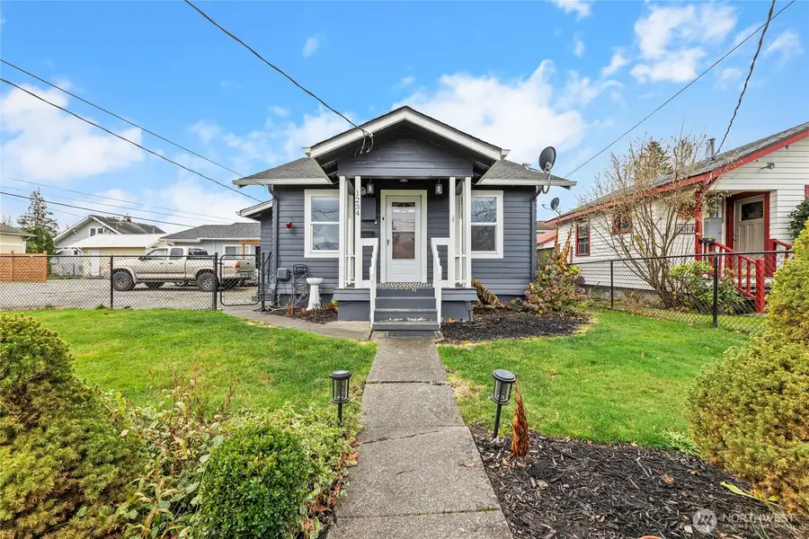 1234 Lincoln Avenue #A, Enumclaw, WA 98022 - Image #2