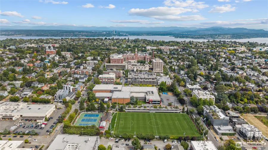905 Cherry Street #701, Seattle, WA 98104 - #3