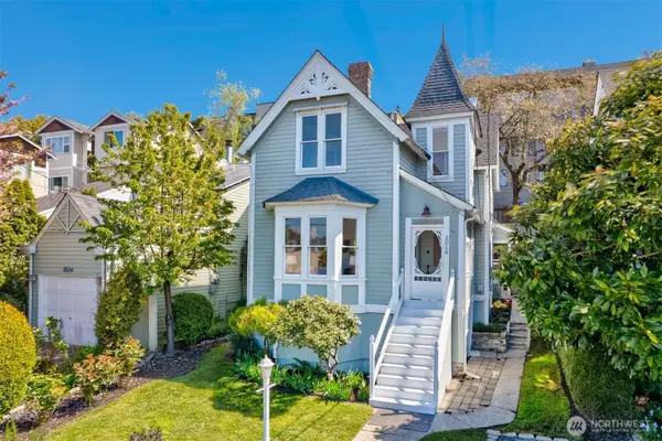 2016 14th Avenue W, Seattle, WA 98119