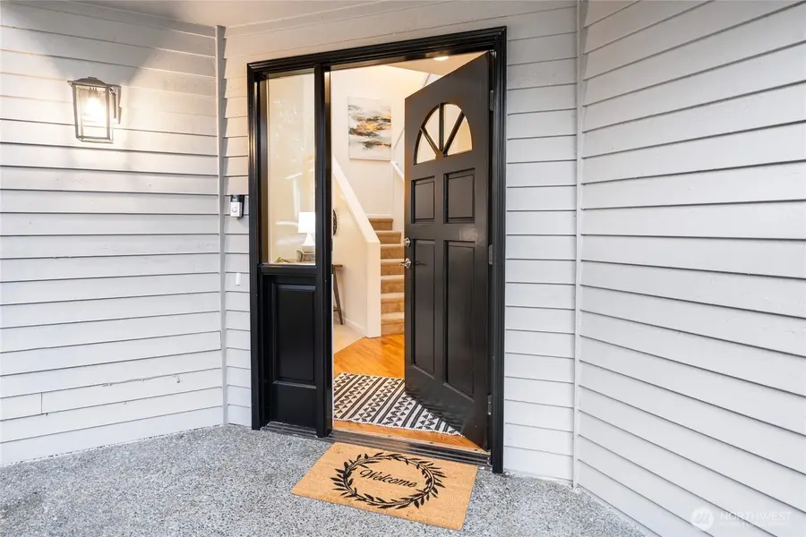 24221 SE 38th Place, Sammamish, WA 98029 - Image #2