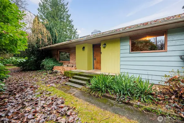 23827 Sofie Road, Monroe, WA 98272