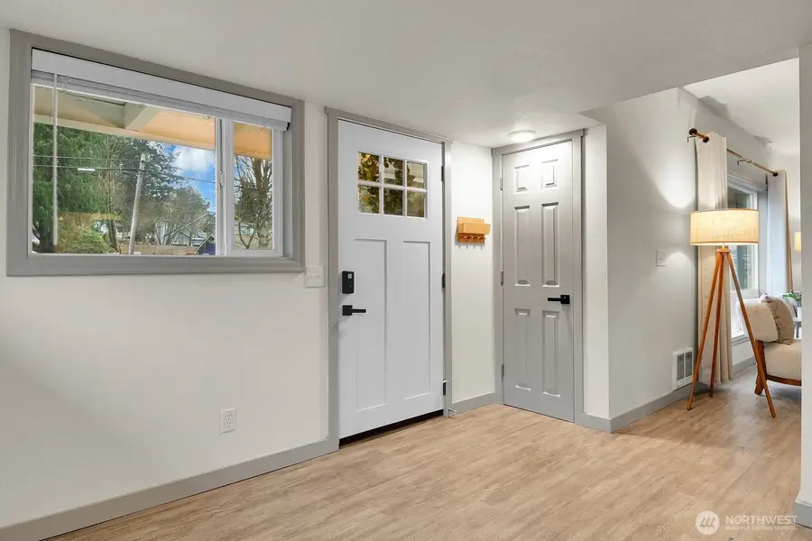 1021 Walnut Street, Edmonds, WA 98020 - #2