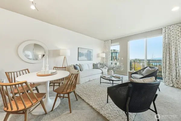 6801 Greenwood Avenue N #415, Seattle, WA 98103