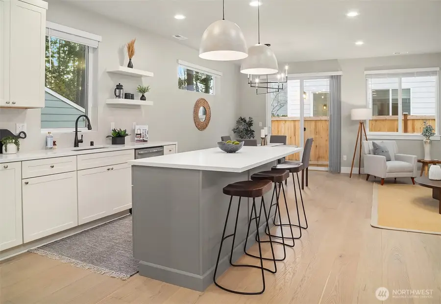 22210 80th Avenue W, Edmonds, WA 98026 - Image #3