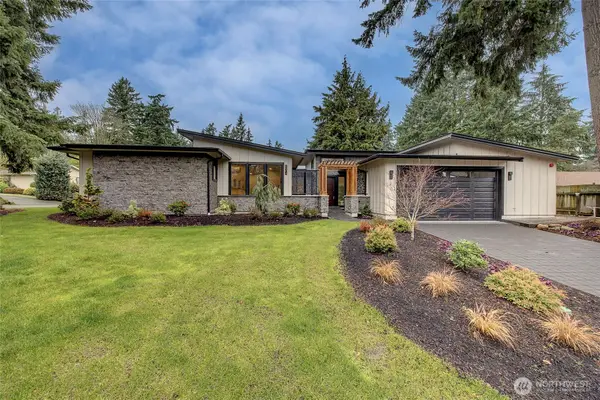 8904 SE 58th Street, Mercer Island, WA 98040