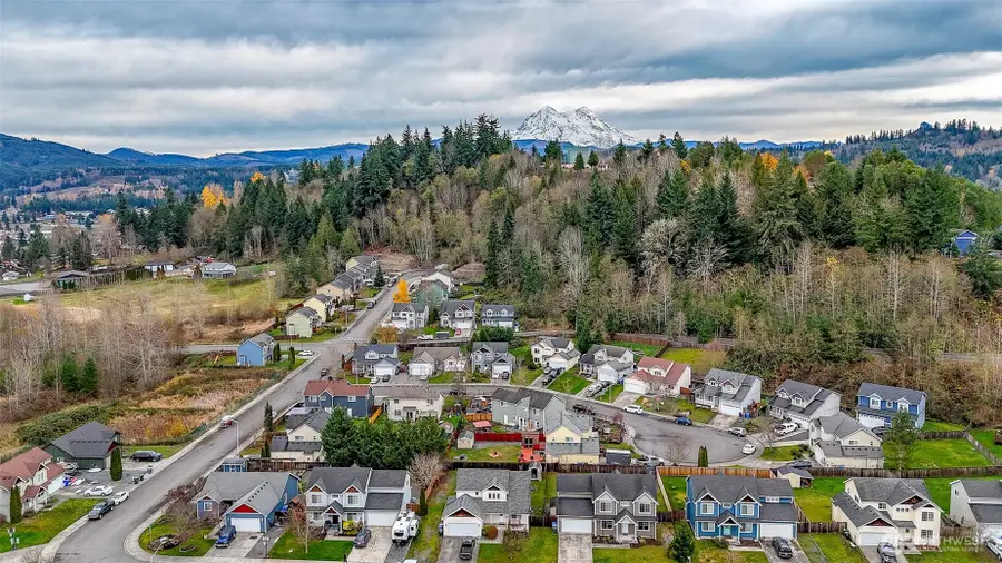 231 Easton Avenue W, Eatonville, WA 98328 - Image #3