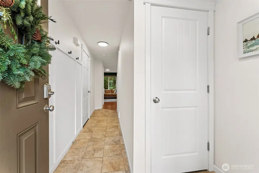 3040 Banner Road Se, Port Orchard, WA 98366 - Image #2