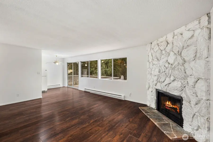 9623 S 248th Street #C8, Kent, WA 98030 - Image #3