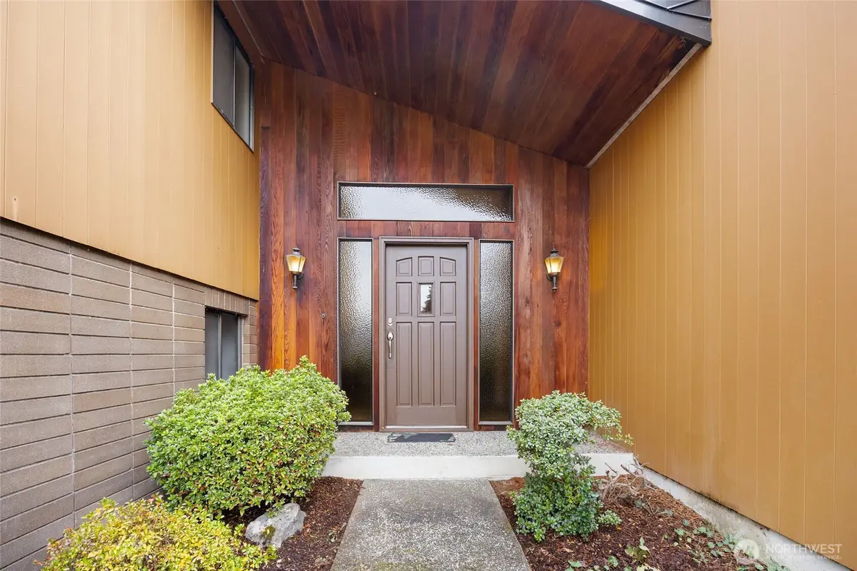 409 Grant Street Sw, Tumwater, WA 98512 - Image #1