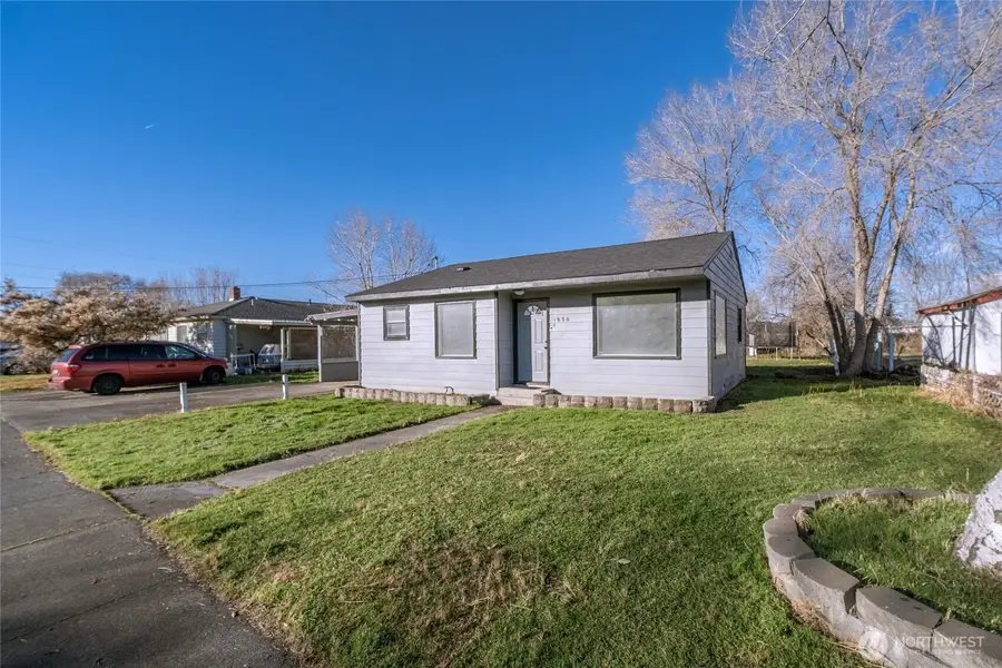 1820 W Lakeside Drive, Moses Lake, WA 98837 - Image #3
