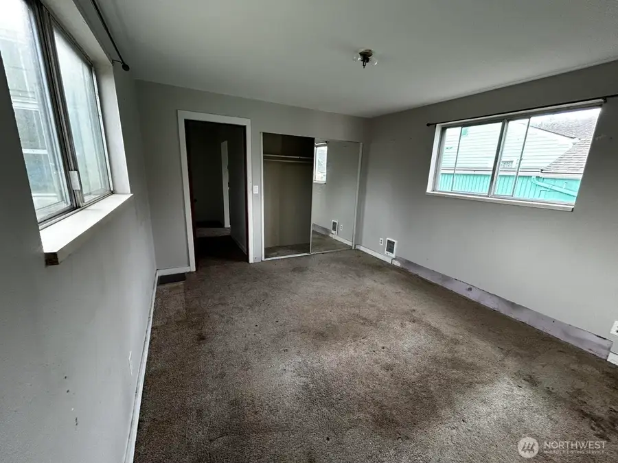 703 117th Street S, Tacoma, WA 98444 - Image #3