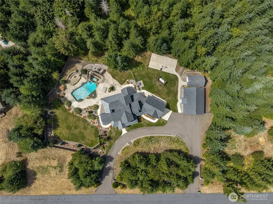 4327 Creekview Lane Nw, Olympia, WA 98502 - Image #2