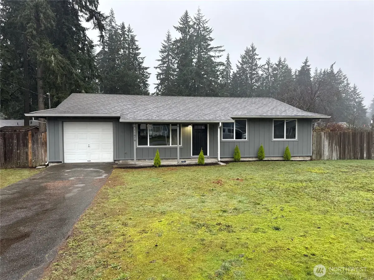 11676 Fry Avenue Sw, Port Orchard, WA 98367 - Image #1