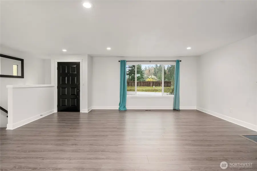 10326 58th Avenue Ct E, Puyallup, WA 98373 - Image #2