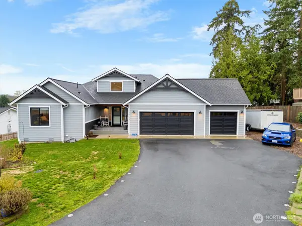 12760 Country Club Place, Burlington, WA 98233