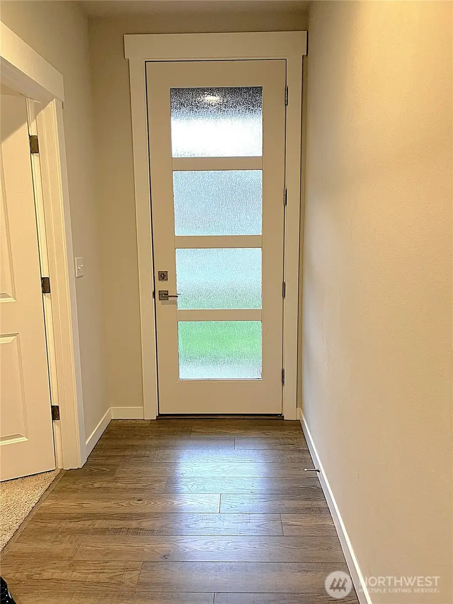 3221 Deol Lane, Mount Vernon, WA 98273 - Image #2