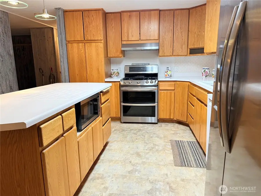 411 Sw College Avenue, Wilbur, WA 99185 - Image #2