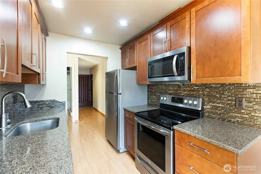 525 Lebo Boulevard #B1, Bremerton, WA 98310 - Image #3