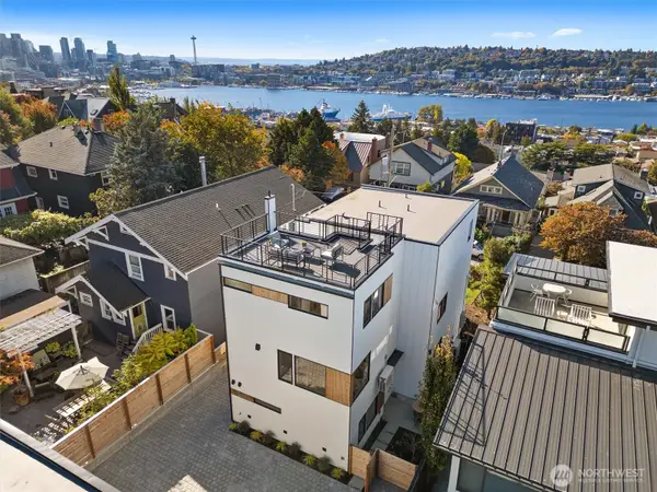 2214 Broadway E, Seattle, WA 98102