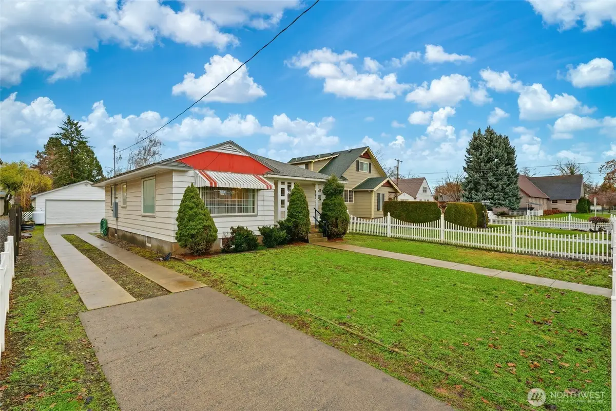 23 S Roosevelt Street, Walla Walla, WA 99362 - #1