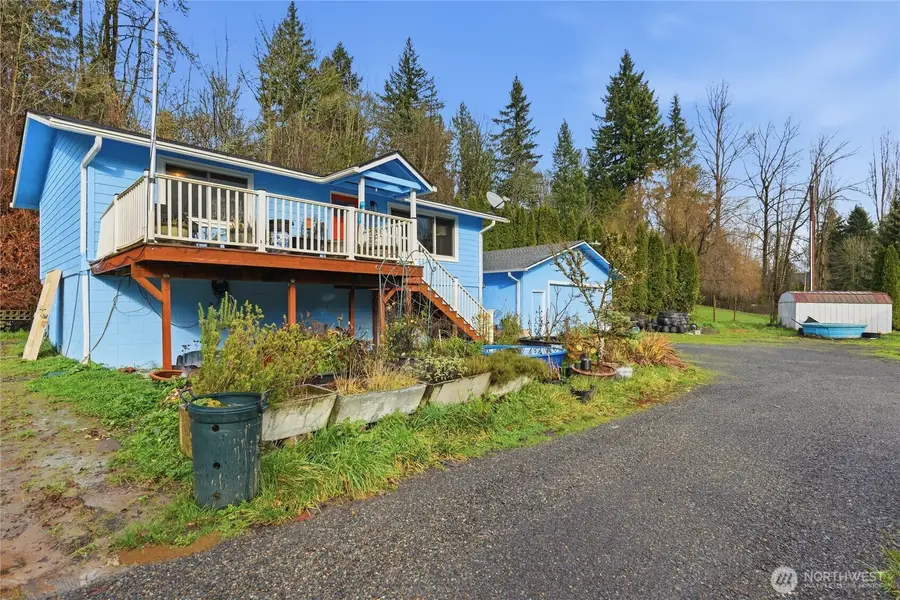 120 Sandy Bend Road, Castle Rock, WA 98611 - Image #3