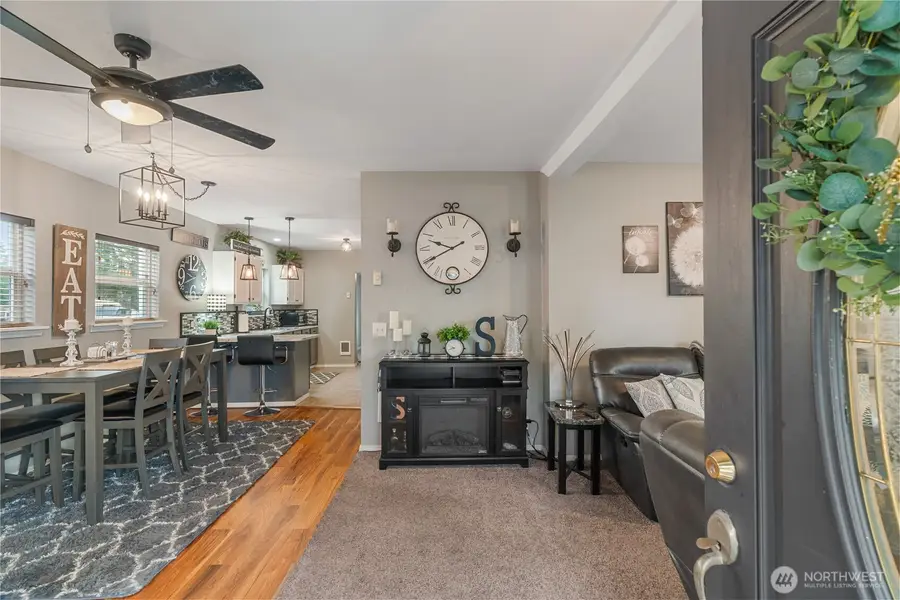 755 Willapa Second Street, Raymond, WA 98577 - Image #3