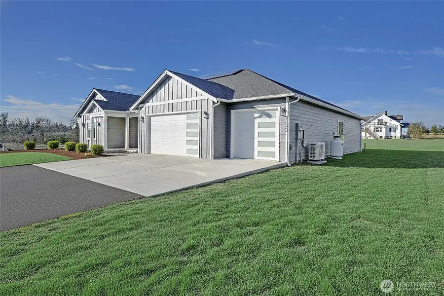 27022 36th Avenue Nw, Stanwood, WA 98292 - #2