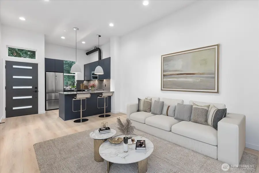 10734 Interlake Avenue N, Seattle, WA 98133 - Image #3