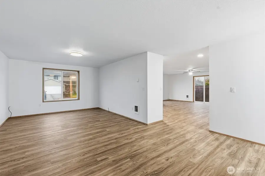107 Mission Road, Kelso, WA 98626 - #3