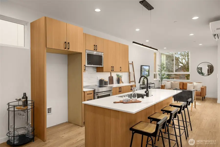 916 15th Avenue, Seattle, WA 98122 - Image #3