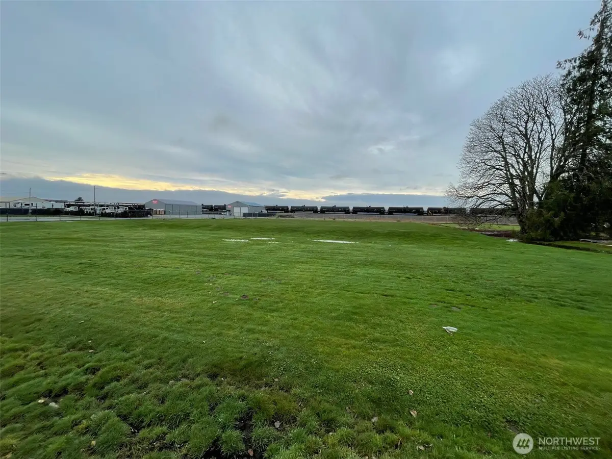 39 Old Highway 99 South Road, Mount Vernon, WA 98273 - Image #1