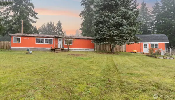 8838 173rd Avenue Sw, Rochester, WA 98579