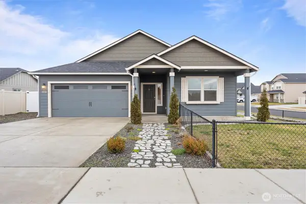 4210 Cove West, Moses Lake, WA 98837