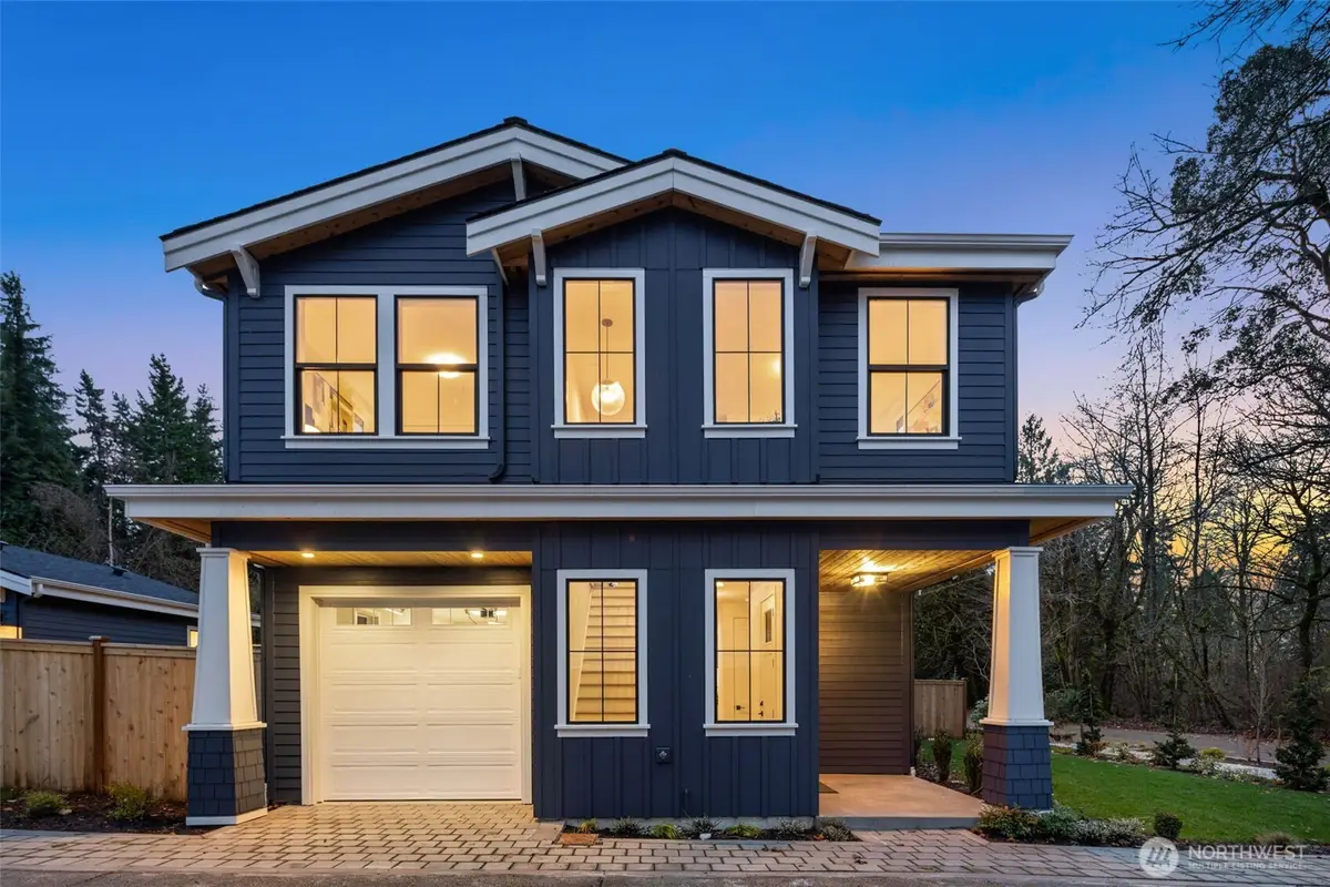 10606 NE 54th Lane, Kirkland, WA 98033 - Image #1