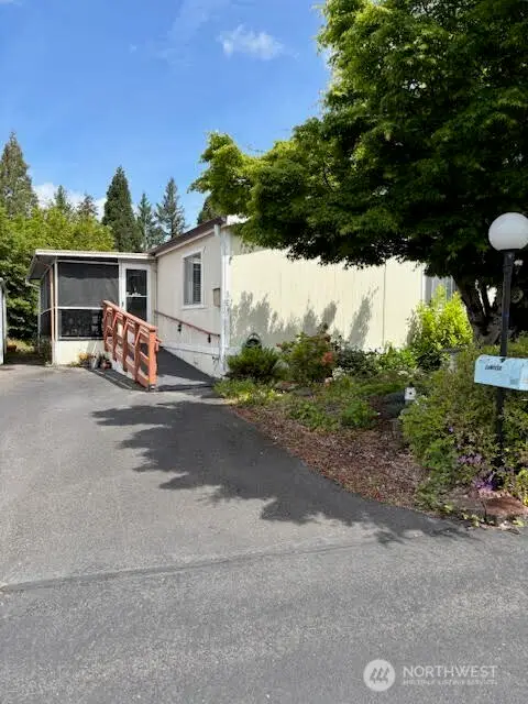 823 Cottonwood Drive, Enumclaw, WA 98022 - Image #1