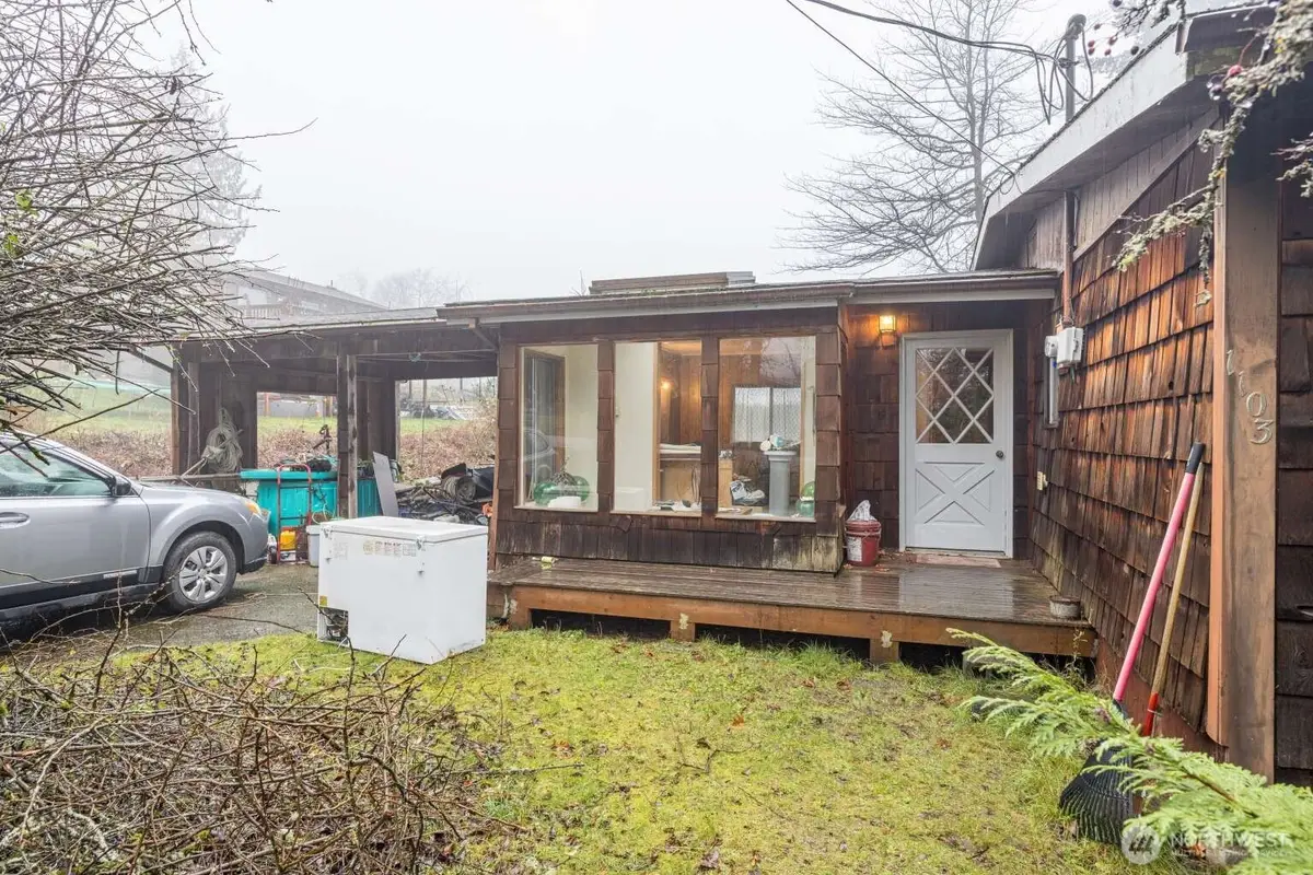 1103 W Spruce Street, Port Angeles, WA 98363 - Image #1