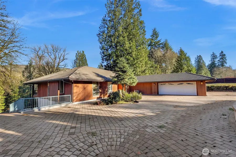 13830 Issaquah Hobart Road, Issaquah, WA 98027 - Image #2