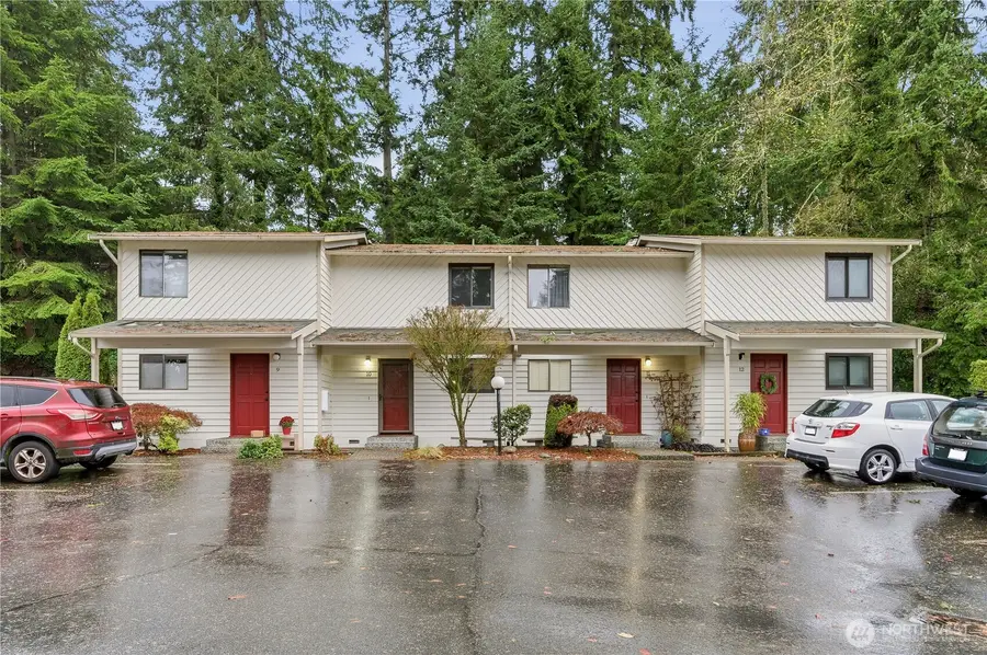 22906 Edmonds Way #10, Edmonds, WA 98020 - Image #3