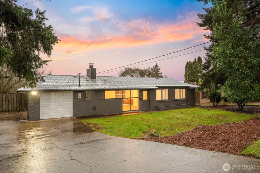 2220 Trenton Avenue, Bremerton, WA 98310 - Image #2