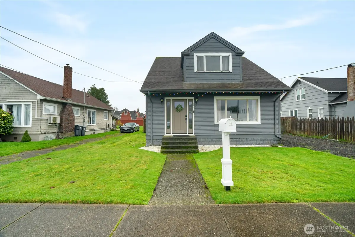 619 Spruce Street, Hoquiam, WA 98550 - Image #1
