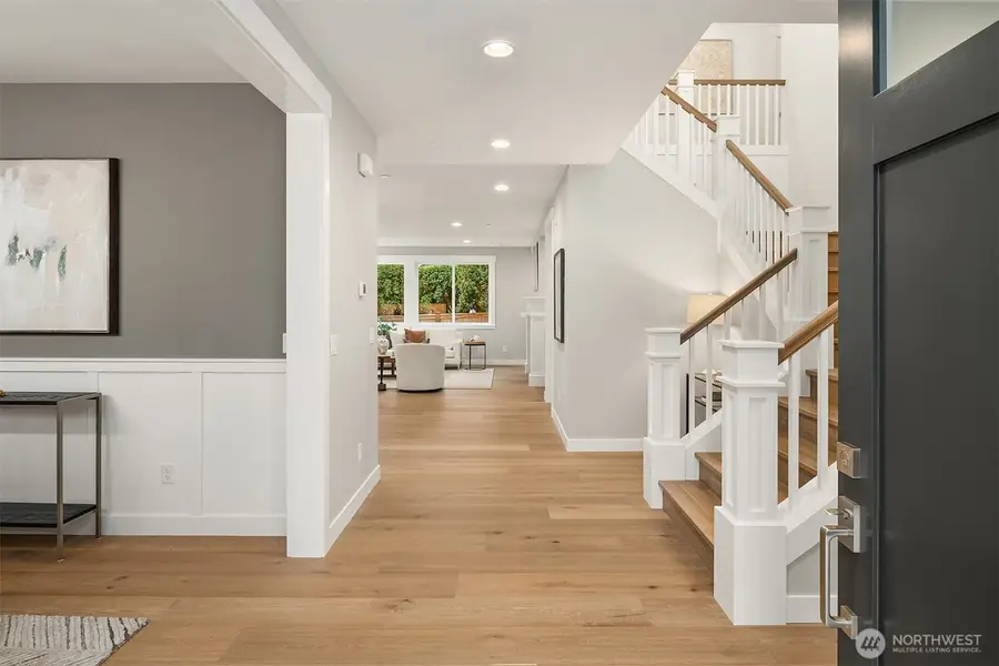 17210 NE 95th Street, Redmond, WA 98052 - Image #3