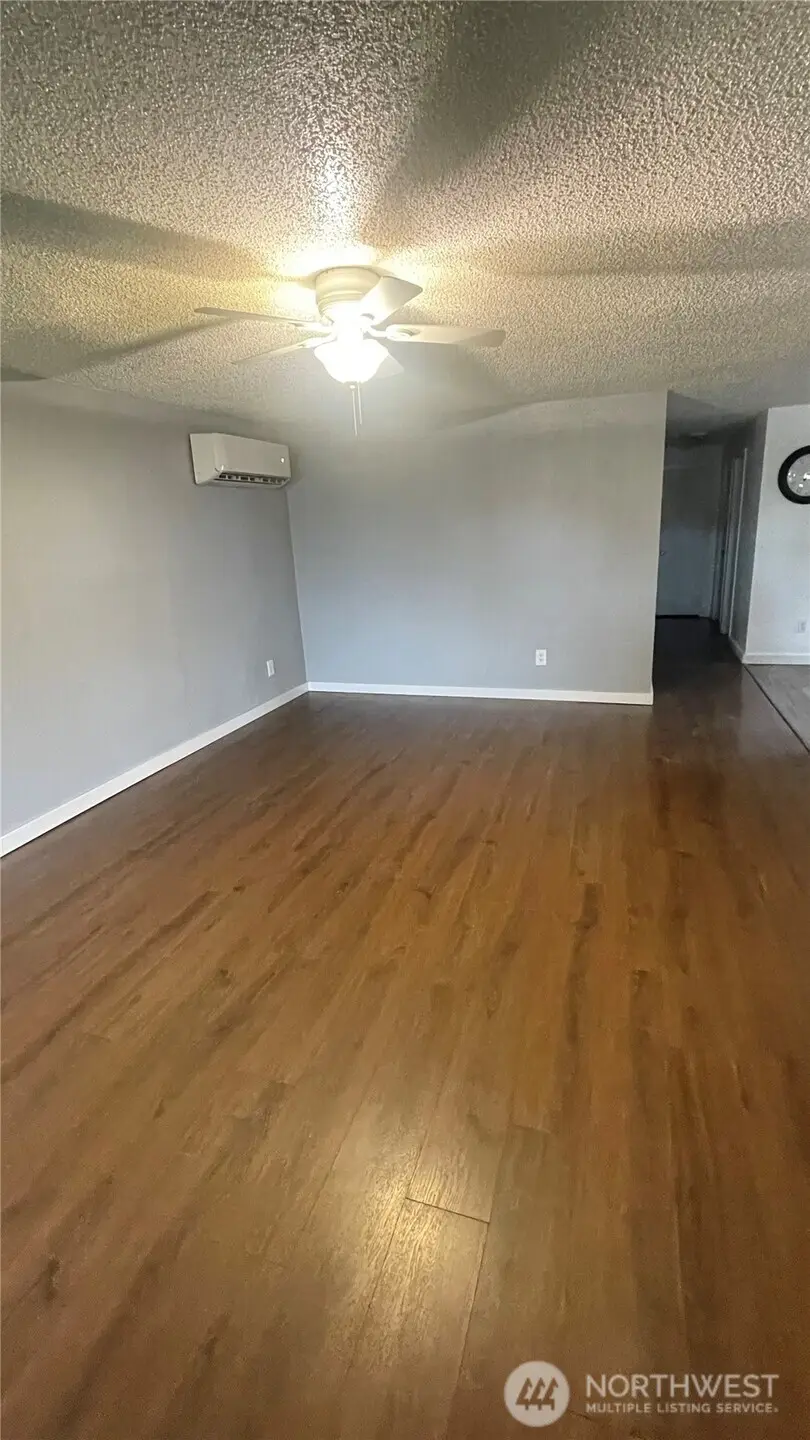 409 N 11th Street, Elma, WA 98541 - Image #2