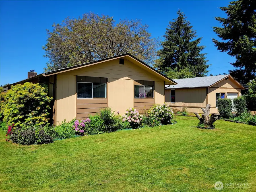 300 Maple Street, Toledo, WA 98591 - #2