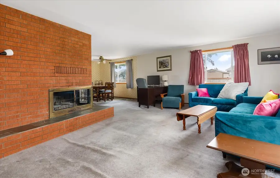 1828 SW Rock Rose Drive, Oak Harbor, WA 98277 - Image #3