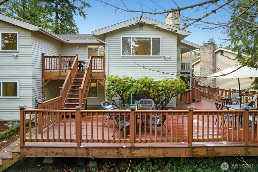 1820 175th Place Ne, Bellevue, WA 98008 - Image #2